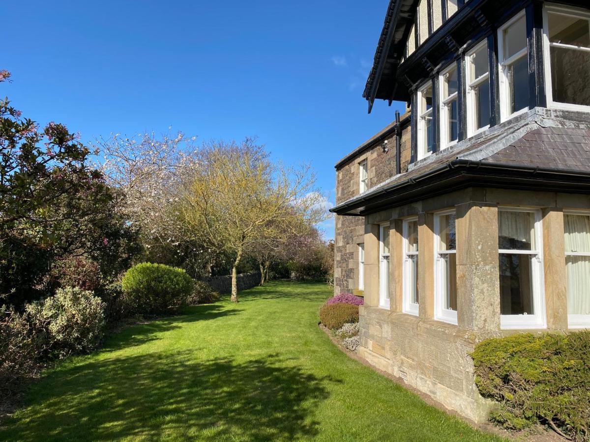Vicarsford Farmhouse With Hot Tub Leuchars Εξωτερικό φωτογραφία