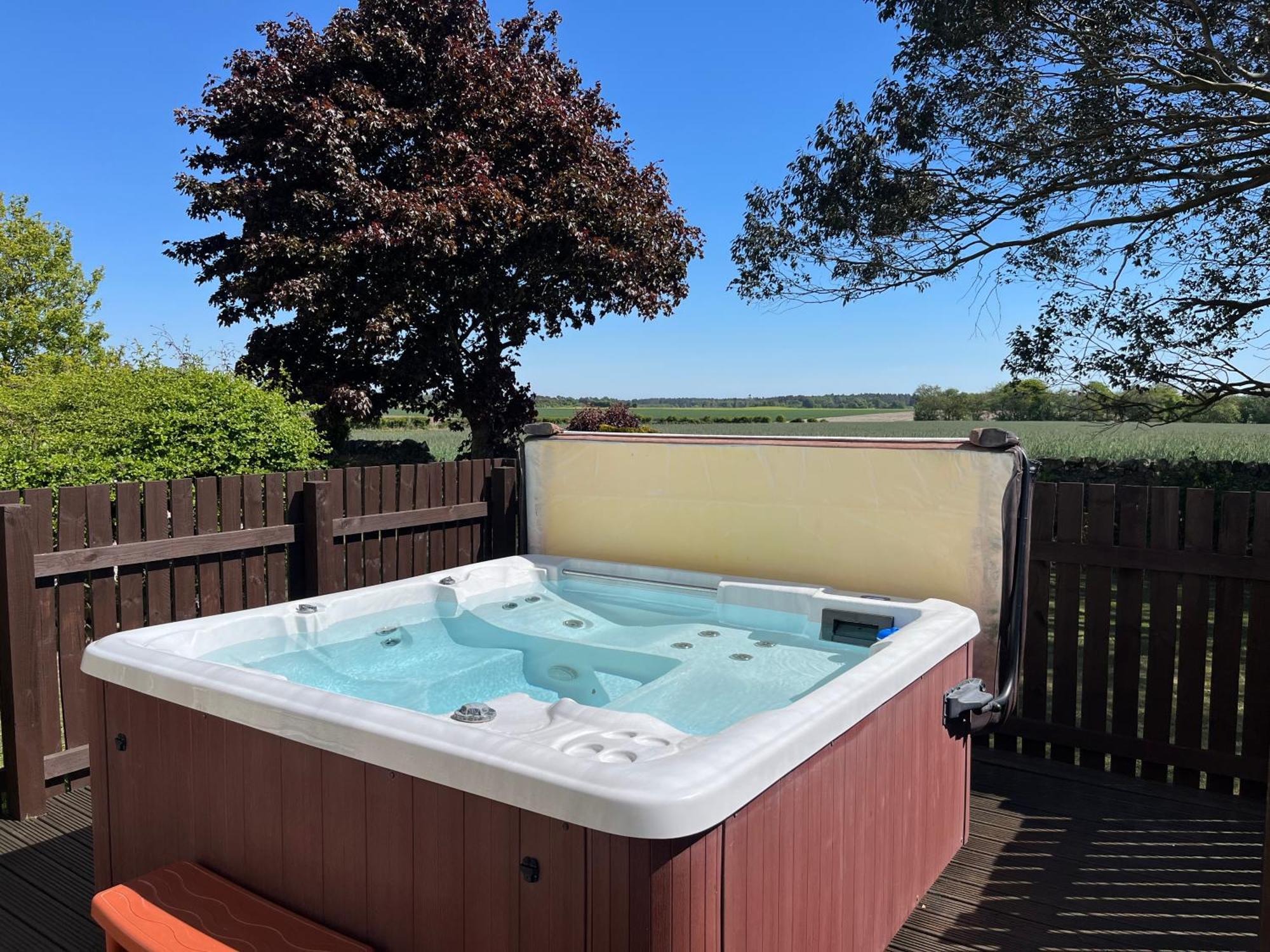 Vicarsford Farmhouse With Hot Tub Leuchars Εξωτερικό φωτογραφία